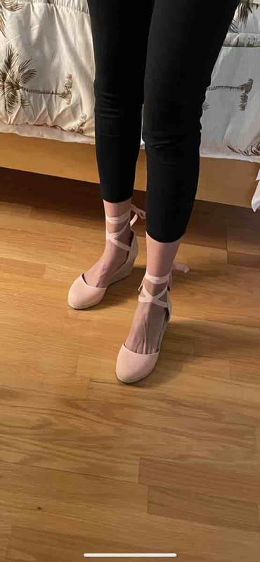 Review Thumbnail Image 0 225074412