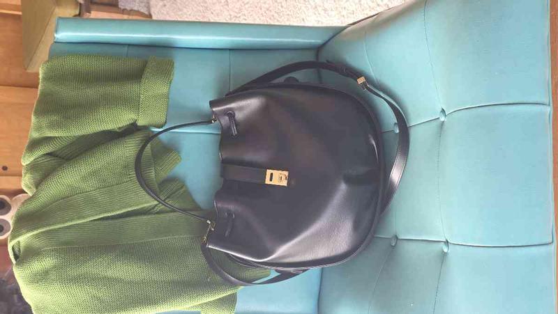 Review Thumbnail Image 0 248782333