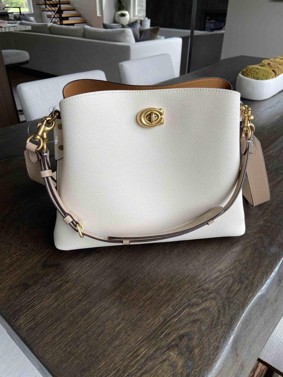 Review Thumbnail Image 0 207790821