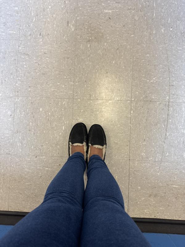Customer photo for "Excellent UGGS!"