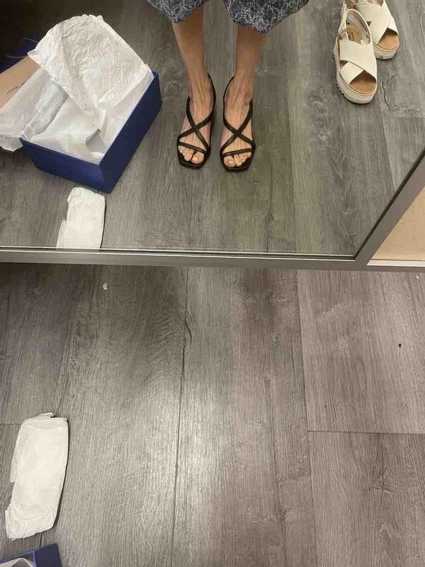 Review Thumbnail Image 0 236784213