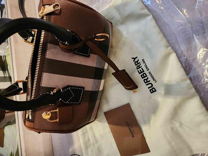 Review Thumbnail Image 0 229750227