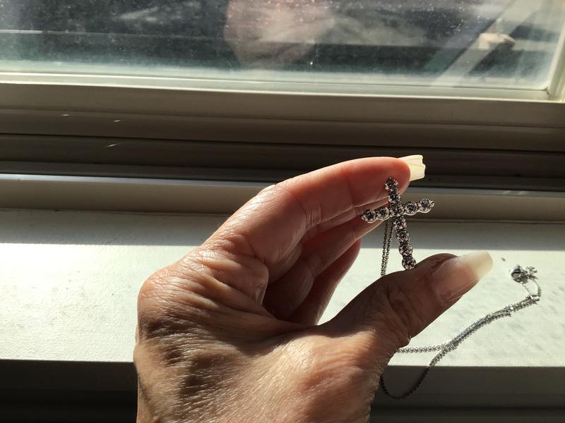 Review Thumbnail Image 0 238915581