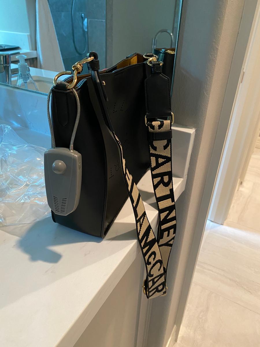 Review Thumbnail Image 0 199360664