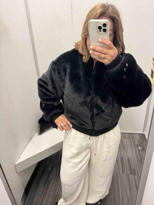 Review Thumbnail Image 1 242883931