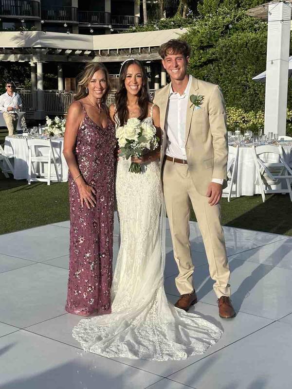 Review Thumbnail Image 0 247876886