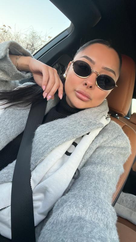 Review Thumbnail Image 0 237994863