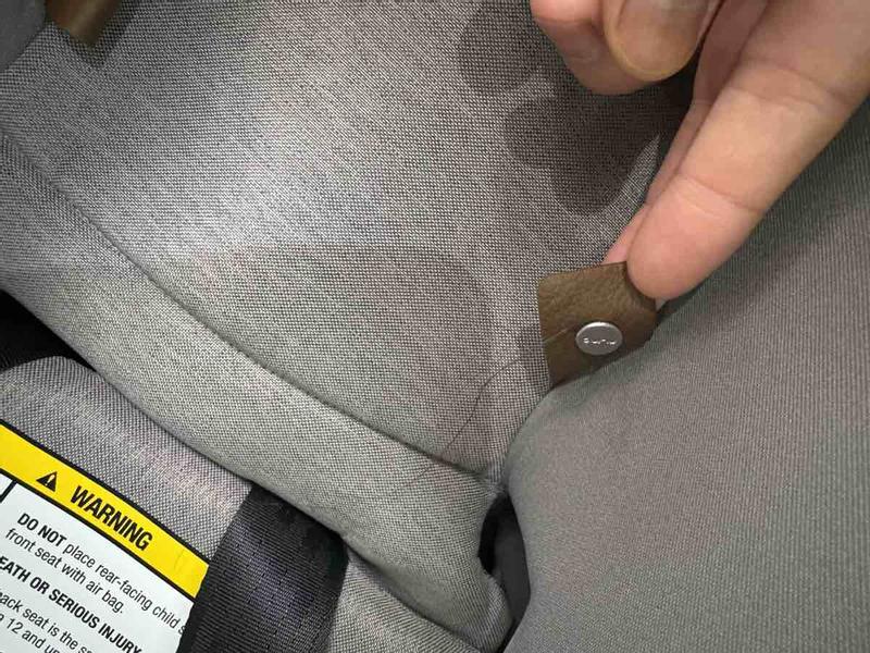 Customer photo for "Ripped  my babys hair off"