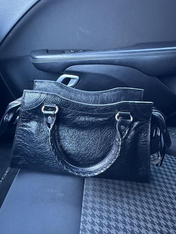 Review Thumbnail Image 1 231050575