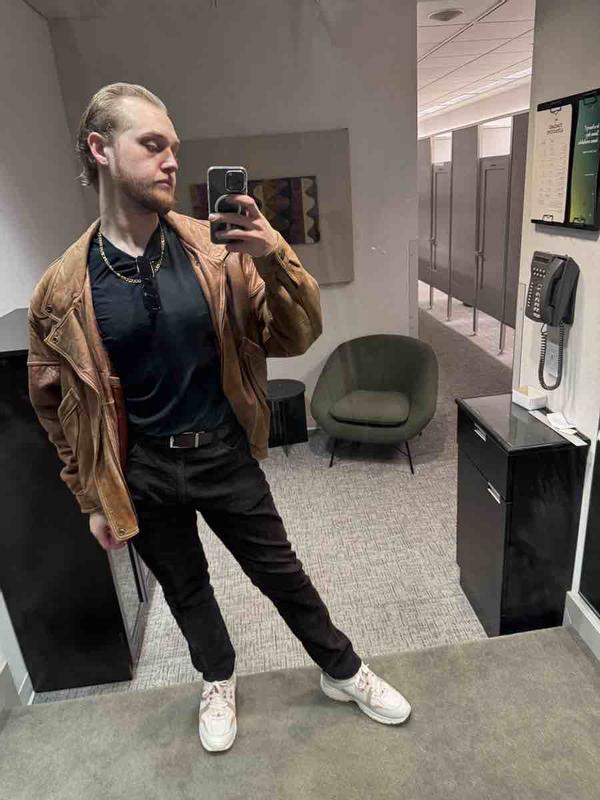 Review Thumbnail Image 3 241622254