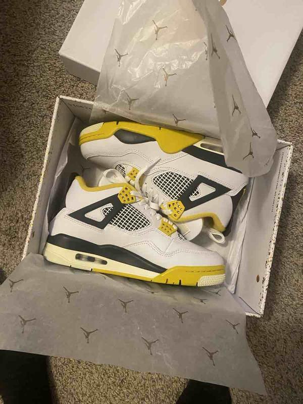 Review Thumbnail Image 1 235587152