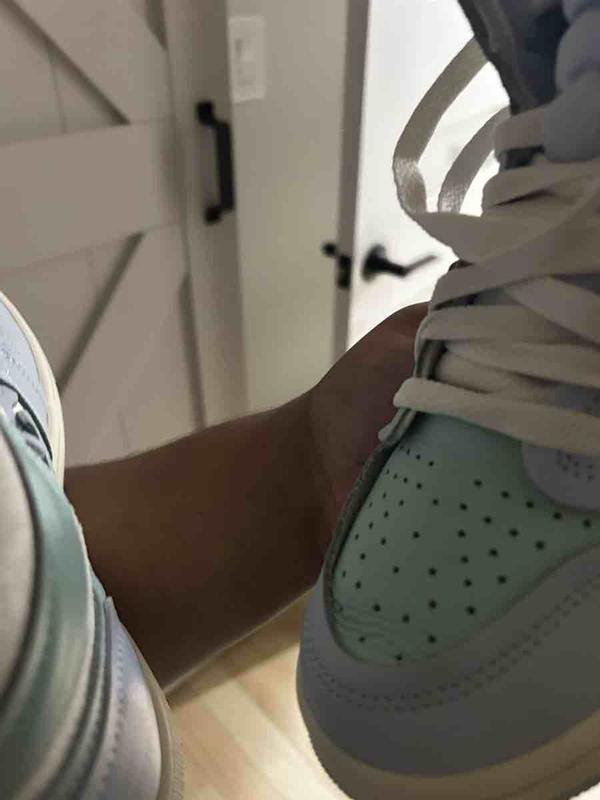 Review Thumbnail Image 1 238694032