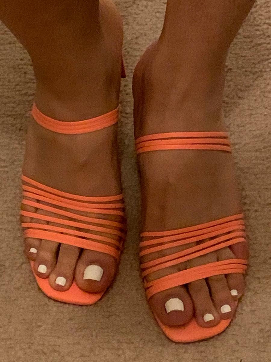 Review Thumbnail Image 1 197859702