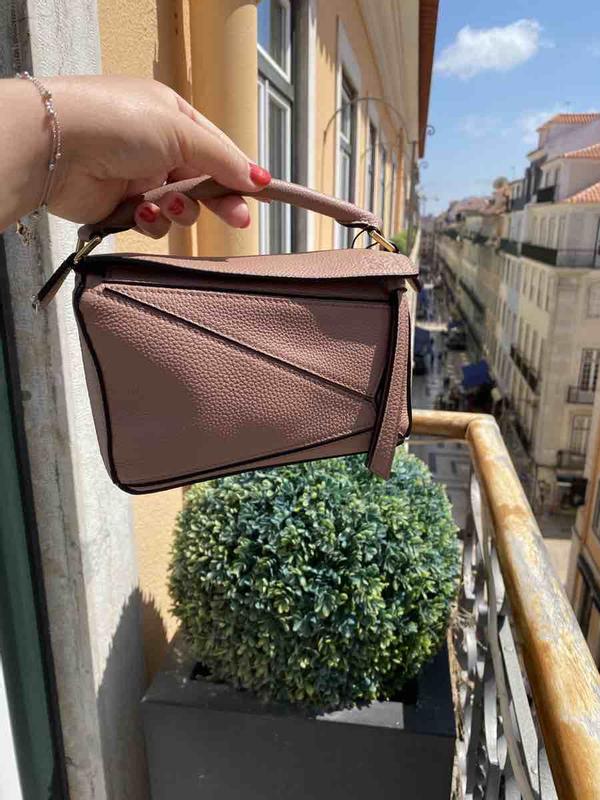 Review Thumbnail Image 0 217428350