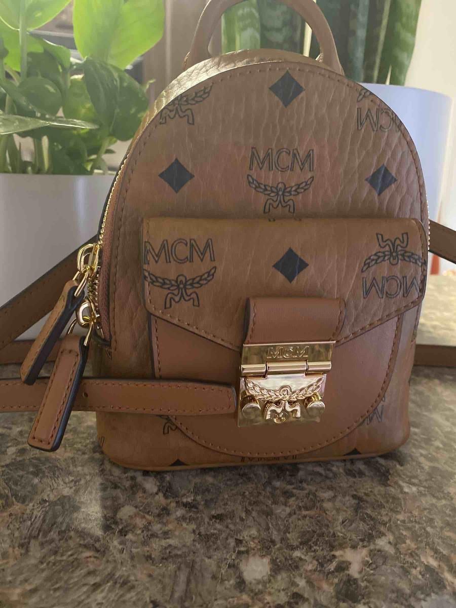 Review Thumbnail Image 0 205941176