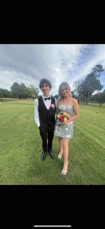 Review Thumbnail Image 0 244248321