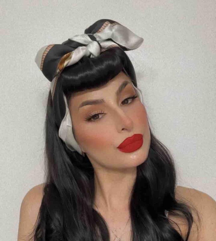 Customer photo for "Contour Staple"