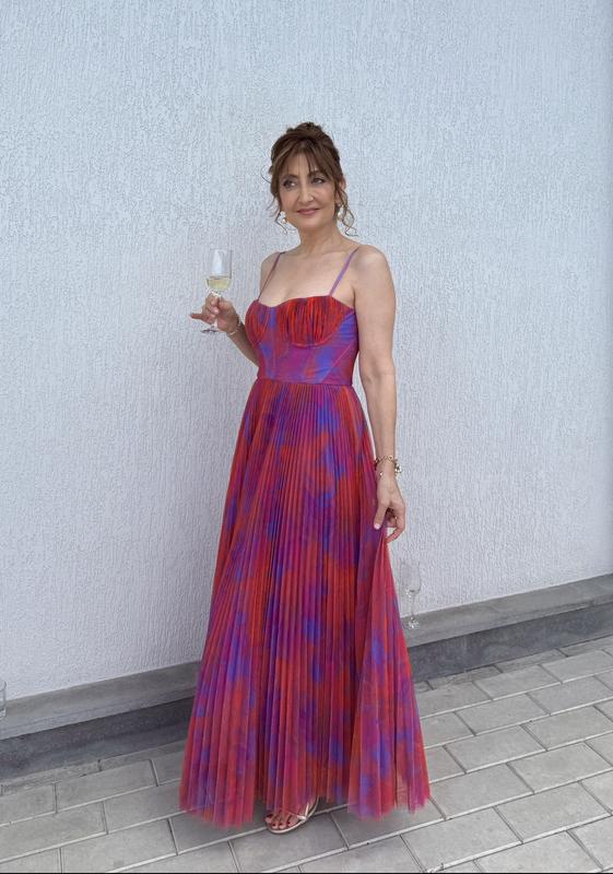 Review Thumbnail Image 0 242259307