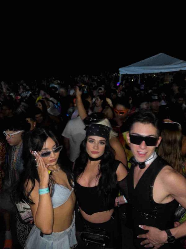 Review Thumbnail Image 1 226952510