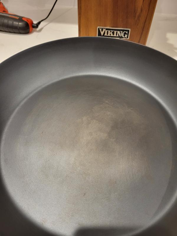 Customer photo for "Worst pan ever"