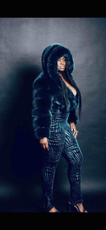 Review Thumbnail Image 0 247014962