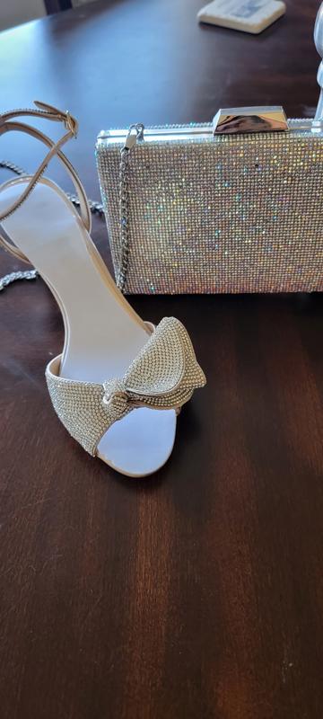 Customer photo for "Absolutely Stunning Shoe"