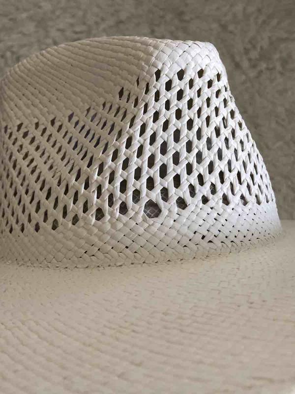 Review Thumbnail Image 0 233976640