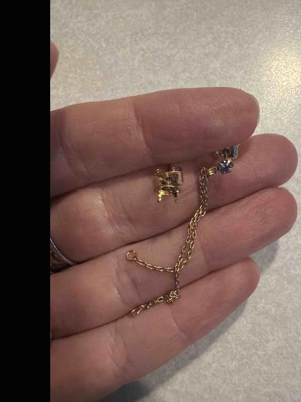 Customer photo for "Broke the first use"