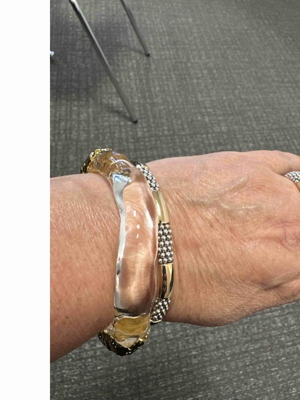 Review Thumbnail Image 0 228924773