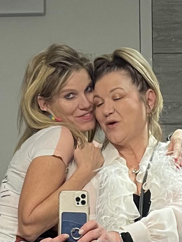 Review Thumbnail Image 0 237688711