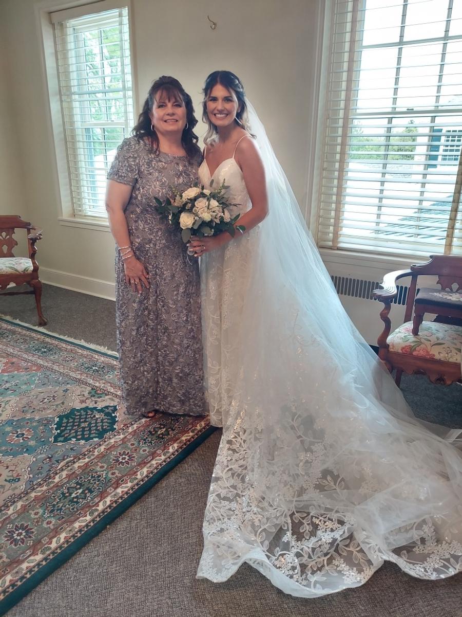 Review Thumbnail Image 0 207568806