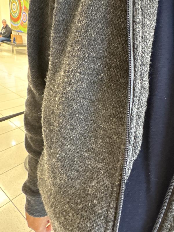 Review Thumbnail Image 0 238585041