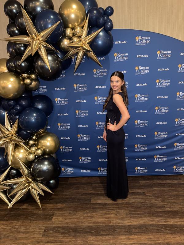 Review Thumbnail Image 1 249783571