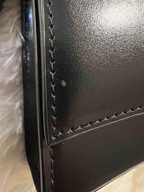 Customer photo for "they sold me a used and damaged"