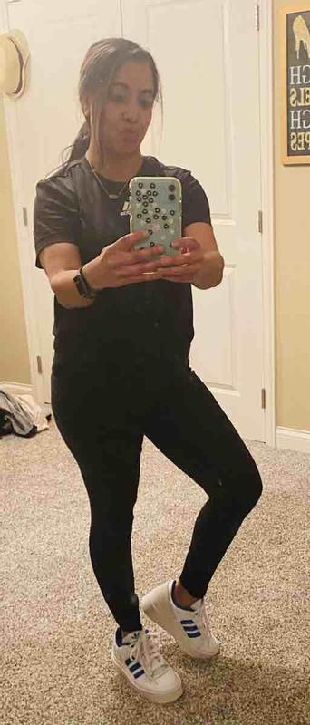 Review Thumbnail Image 0 225493790