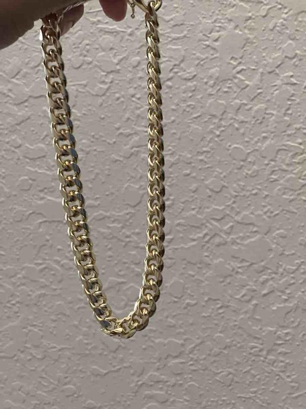 Review Thumbnail Image 0 216376158