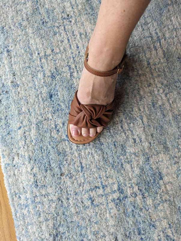 Review Thumbnail Image 0 232347959