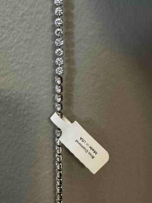 Review Thumbnail Image 0 246888994