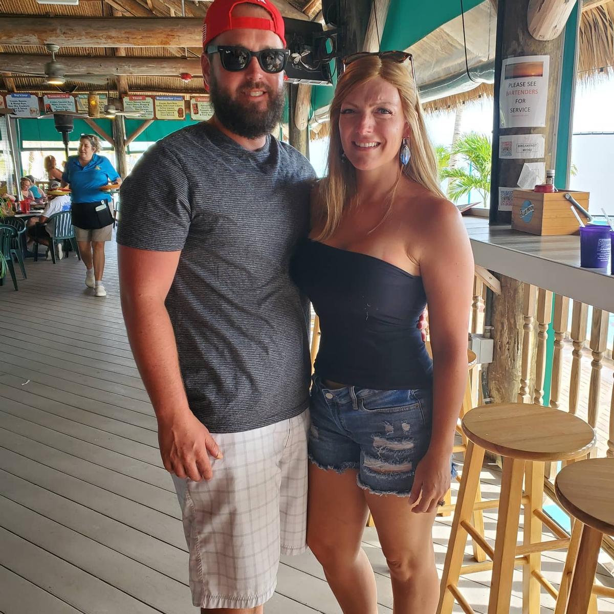 Review Thumbnail Image 0 208764045