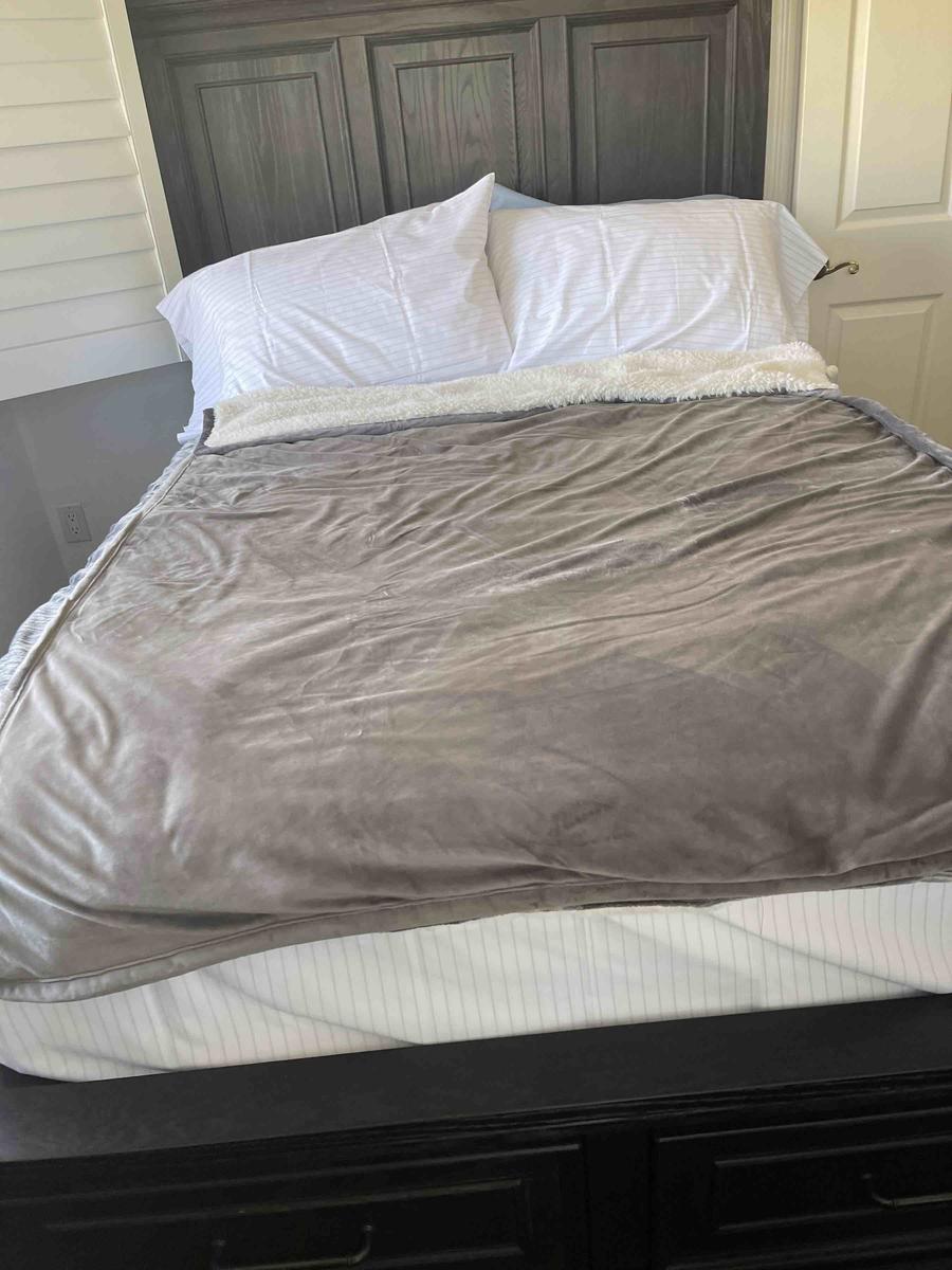 Review Thumbnail Image 0 204909959