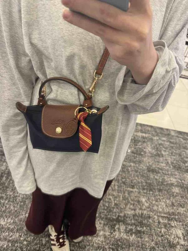 Review Thumbnail Image 0 236982808