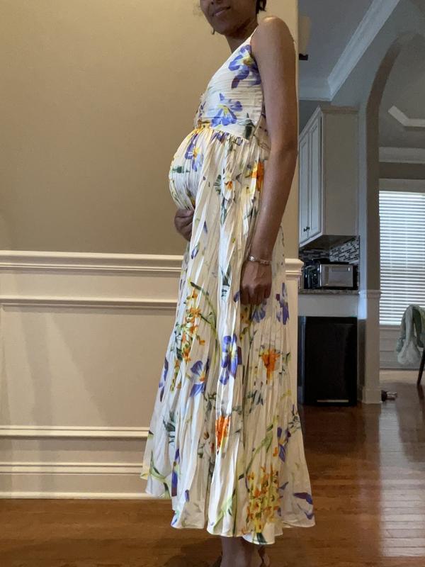 Bump Friendly for Petite Maternity Wear