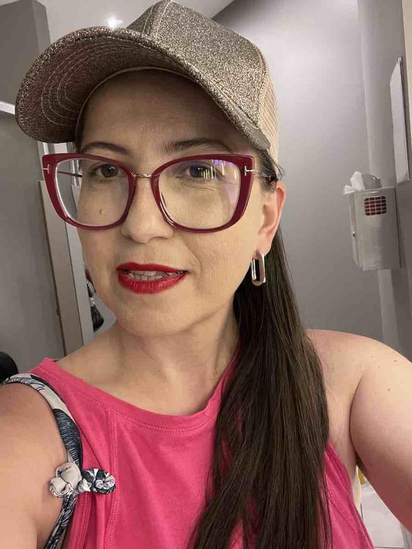 Customer photo for "Best Lip ProDuct in a Neclace Form"