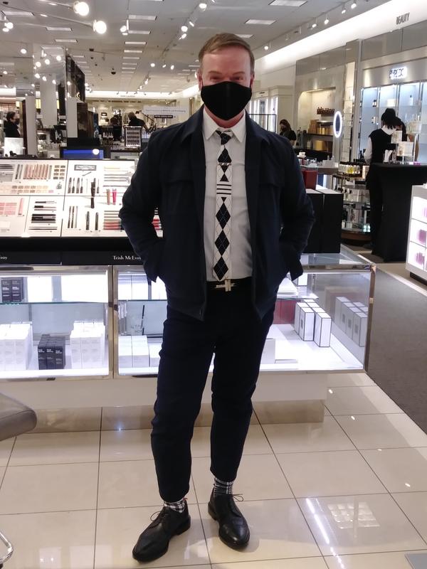 Review Thumbnail Image 0 215337527