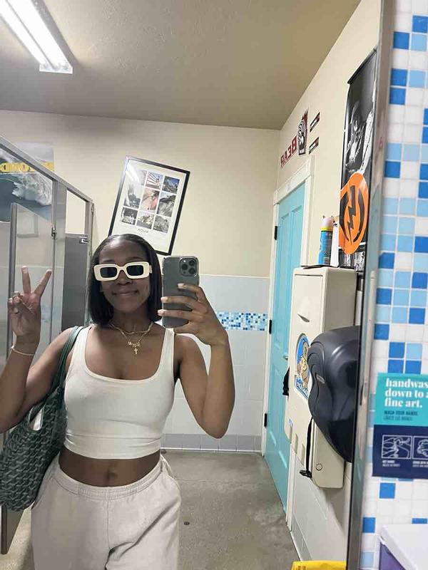 Review Thumbnail Image 0 230149664