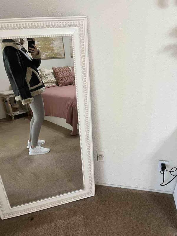 Review Thumbnail Image 1 218866430