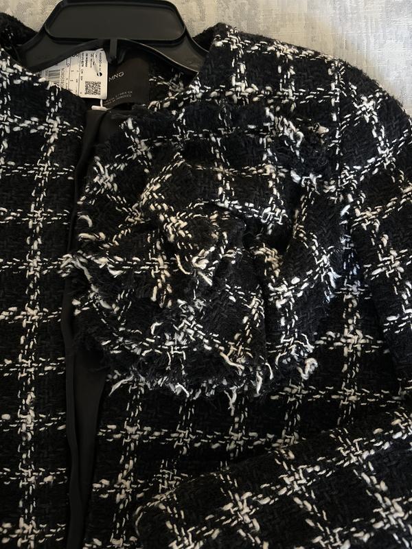 Review Thumbnail Image 1 237185251