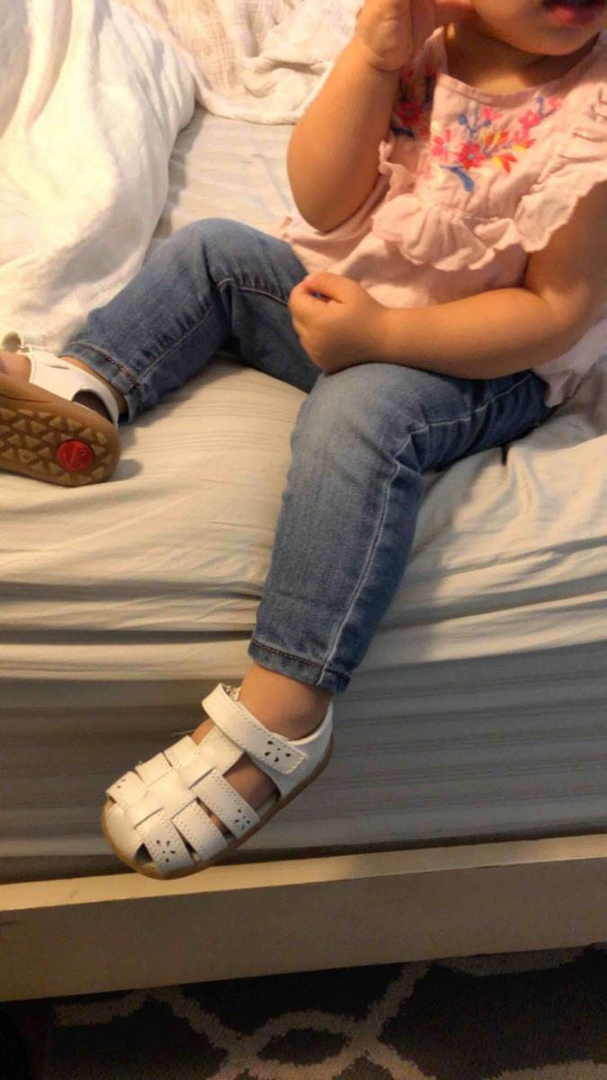 Review Thumbnail Image 0 196587043