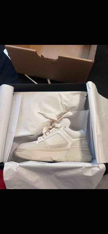 Review Thumbnail Image 0 242577019