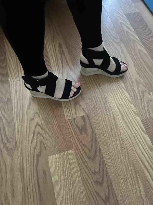 Review Thumbnail Image 1 230974943